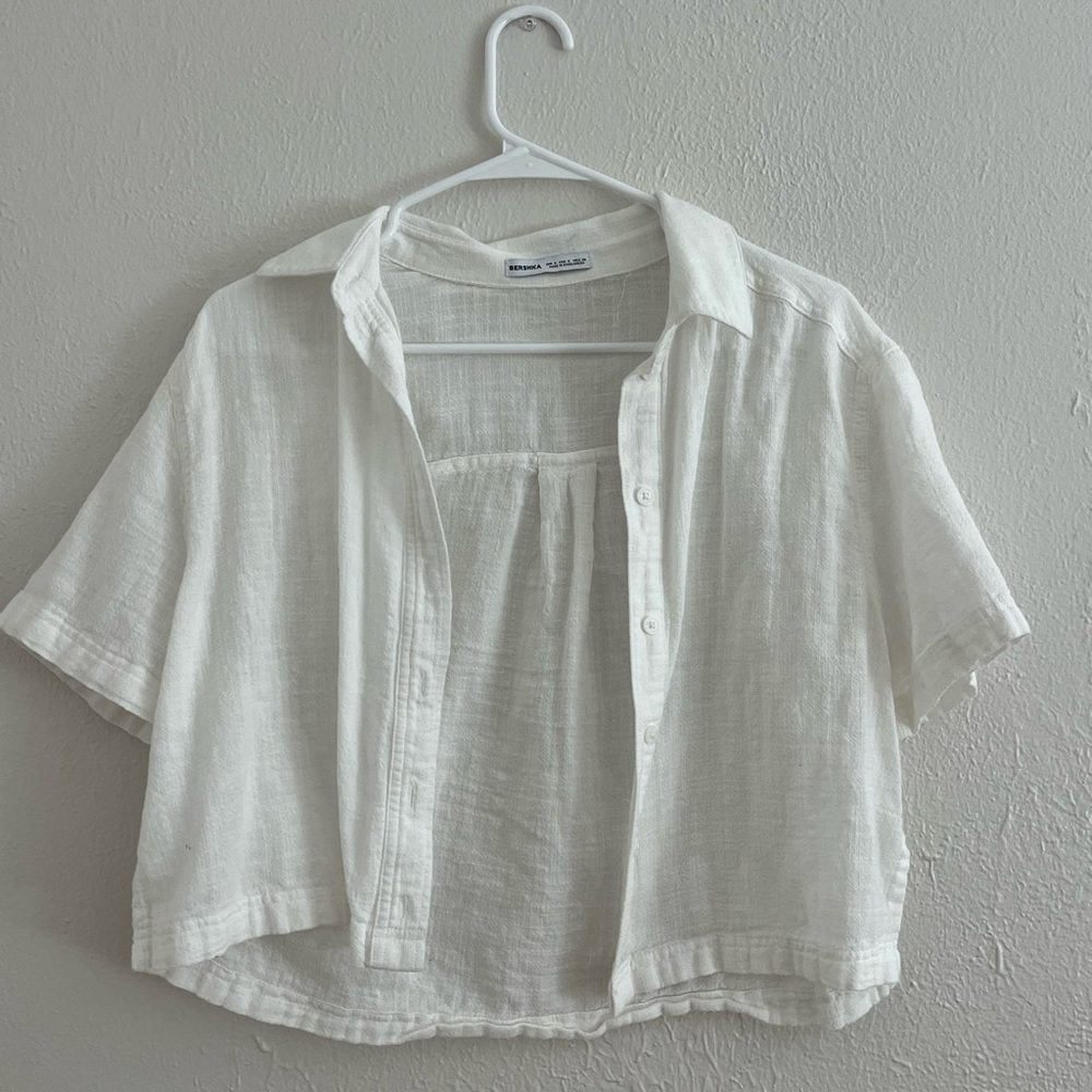 Bershka Short-Sleeve Linen Button Down